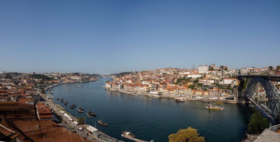 Porto: Walking Tour, Lello Bookshop, Boat and Cable Car - Guide Quality Matters Here, and It Shows