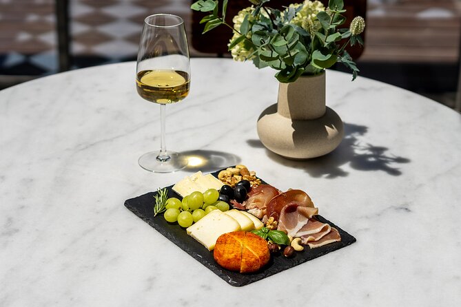 Porto Wine Tasting Experience with Portuguese Tapas Plate - Pairing the Wines With Portuguese Tapas, Cheese, and Cured Ham