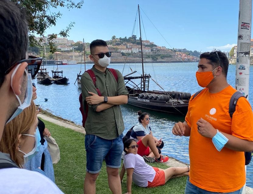 Porto: Wine Tasting with Tapas Walking Tour - Price and value: what $53 buys you in real terms