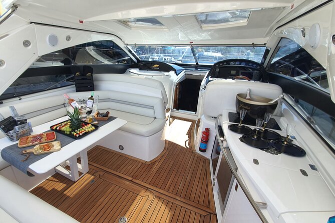 Private Afternoon Yacht Cruise from Albufeira Marina - The route: from Albufeira westward toward the Alfanzina Lighthouse