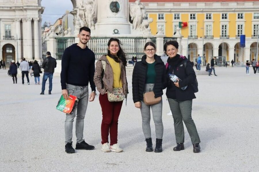 Private Custom Tour with a Local Guide Lisbon - How you see monuments: exterior viewing plus explanations that actually help