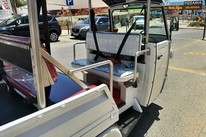 Private Guided Tuk Tuk Tour with pick-up and drop-off in Albufeira - Key Points That Make This Tour Worth It