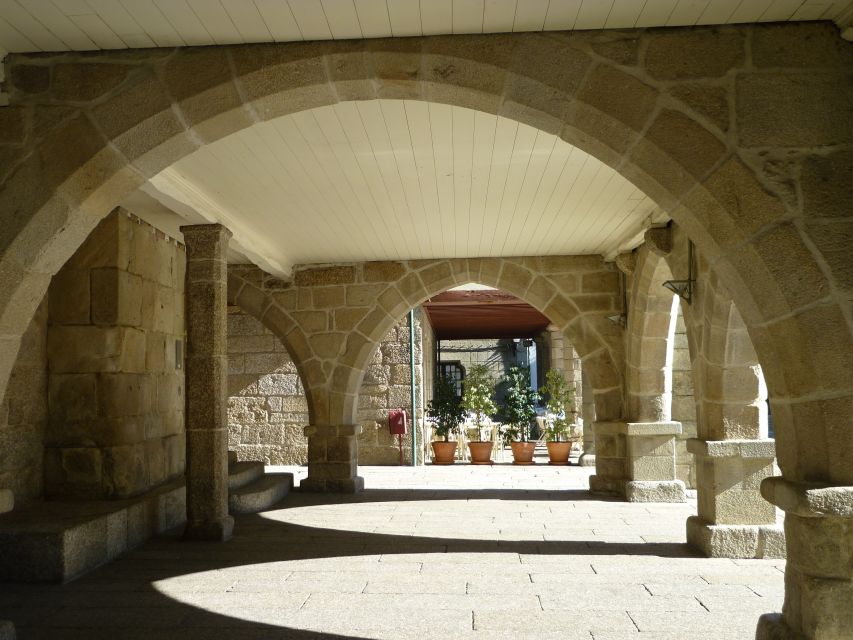 Private Guimarães Half-Day Tour from Porto - Price and Value: Is $156 for 4 Hours a Good Deal?