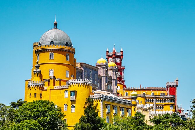 Private Local Sintra Tour: Palaces & Coast by Classic Car or Jeep - Cabo da Roca, the westernmost point, with time for ocean-stare