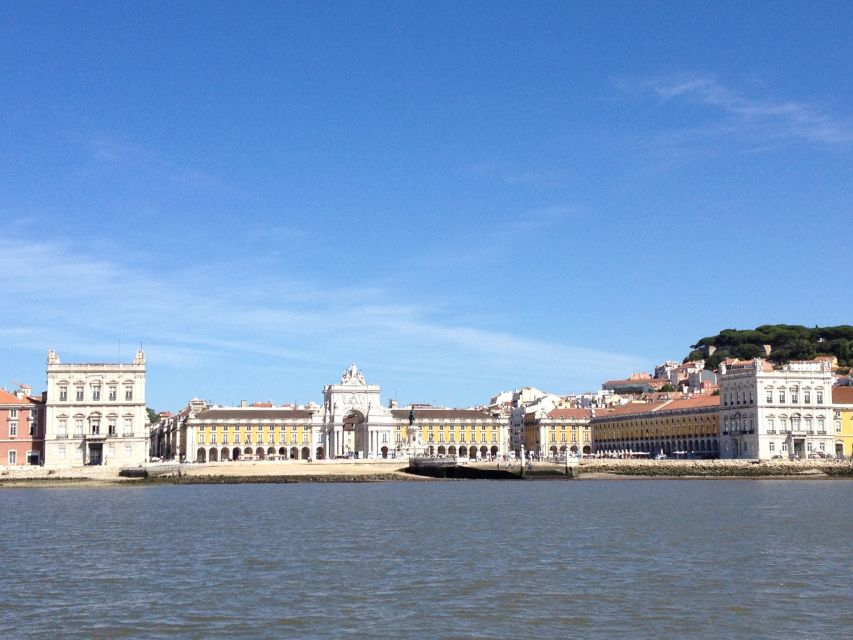 Private Sailing Boat Tour Lisbon with a drink: 2 to 8 Hours - Lisbon’s iconic skyline: Basilica da Estrela, Praça do Comércio, and São Jorge