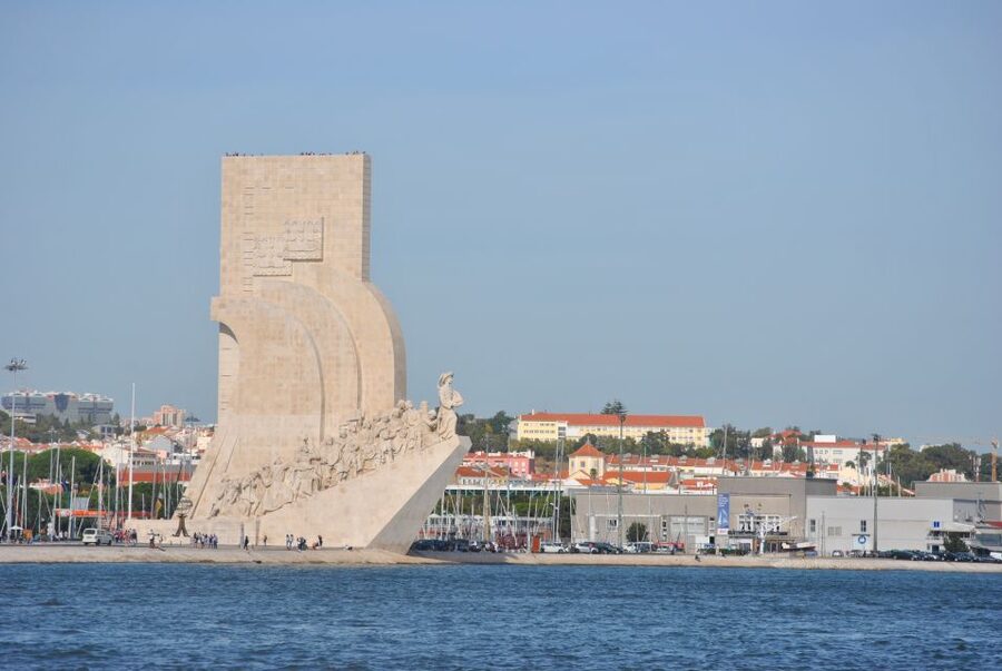 Private Sailing Boat Tour Lisbon with a drink: 2 to 8 Hours - Getting to Doca de Belém, Gate 1 (and making your life easy)