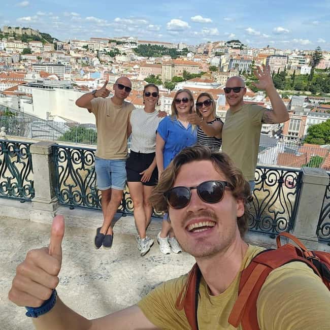 Private tour Lisbon on foot: Chiado to Alfama, Dutch guide. - Key highlights at a glance