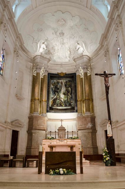 Private Tour of Fatima with Official Guide - Chapel of the Apparitions, where the story becomes specific