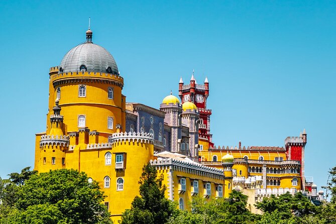 Private Tour Sintra, Palaces and Mountain Tuk Tuk(2 to 6 people) - Castelo dos Mouros walls: why this Muslim foundation mattered