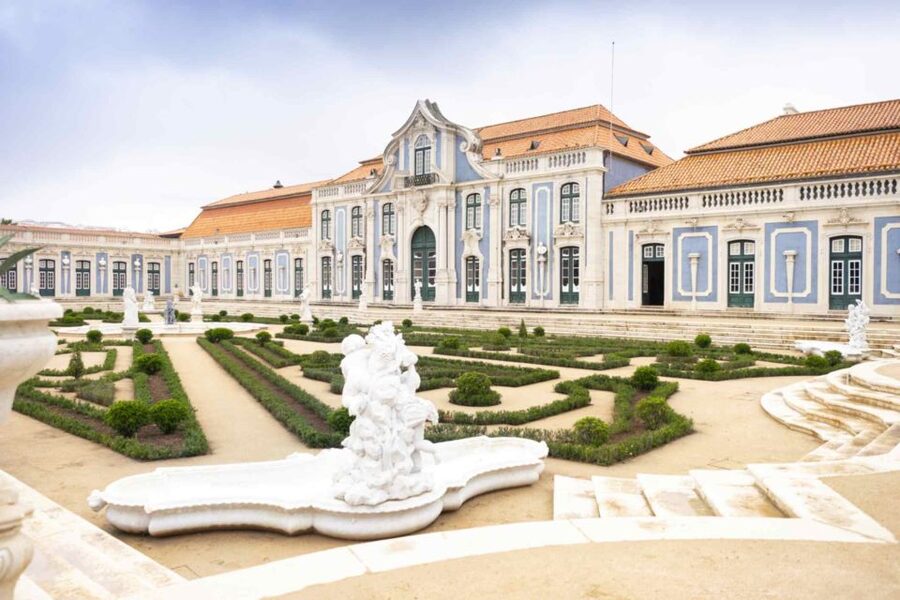 Queluz: National Palace and Gardens E-Ticket & Audio Guide - Hall of the Ambassadors, Chapel, and Medallions Lake