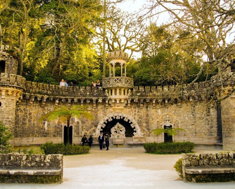 Quinta da Regaleira Skip-the-Ticket-Line Entry & Audioguide - The palace and garden highlights, what to look for above ground