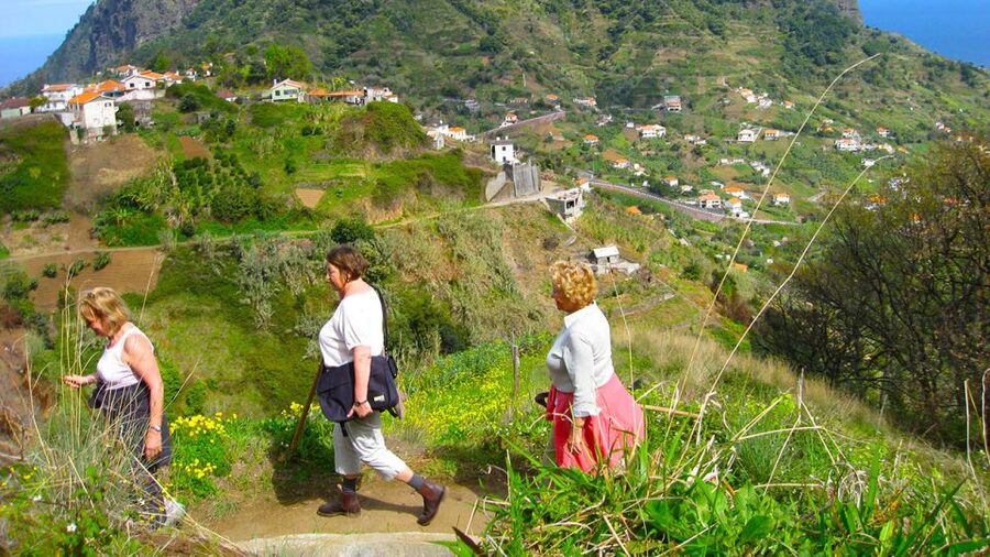 Referta / Castelejo - Levada Walk - The northern coast views that build toward Penha d’Águia