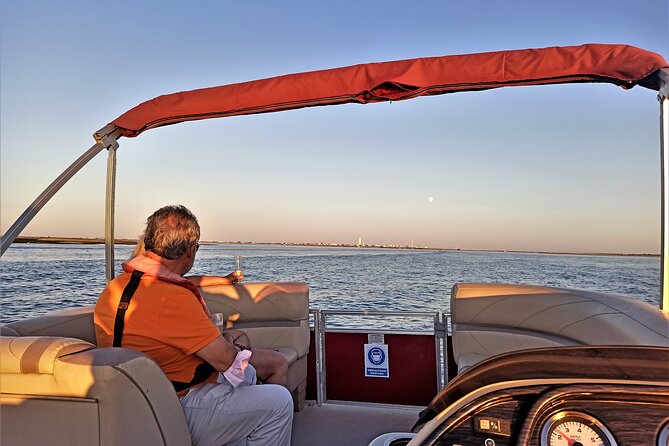 Ria Formosa Sunset 1 hour Boat Trip in Faro - Getting to the Dock: Islands 4 You in Faro