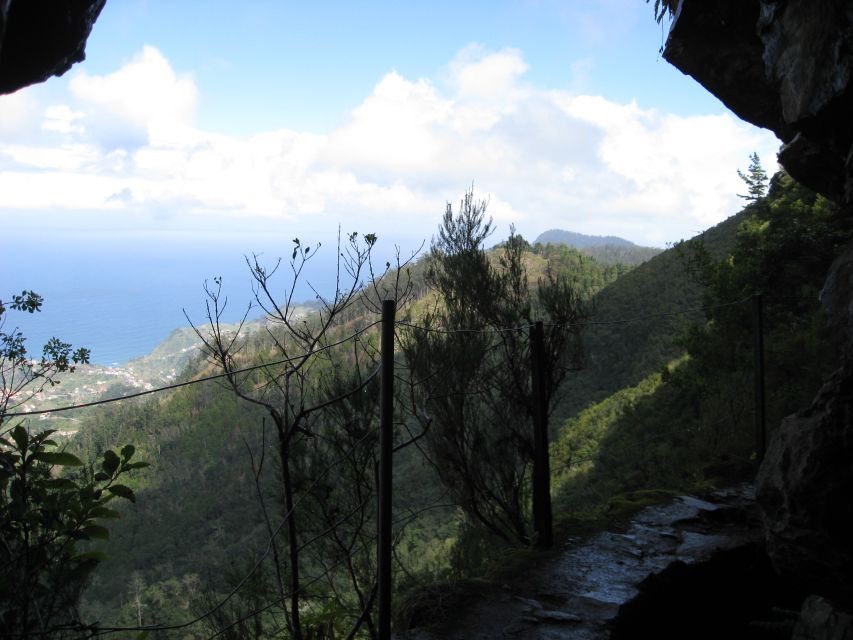 Ribeiro Frio / Portela - Levada Walk - What to Bring: Your Packed Meal Is Part of the Experience