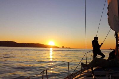 Sailboat Tour in Lisbon with drinks included | Morning and Sunset
