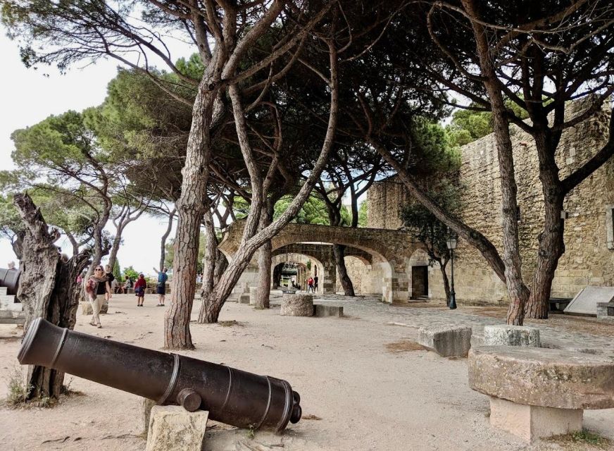 São Jorge Castle Skip-the-line Entry Ticket - Wandering the Medieval Complex: What the 3-Hour Visit Time Feels Like