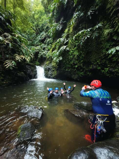 São Miguel: Level 1 Canyoning in Ribeira dos Caldeirões - Ribeira dos Caldeirões, and why the day starts with a walk to the action