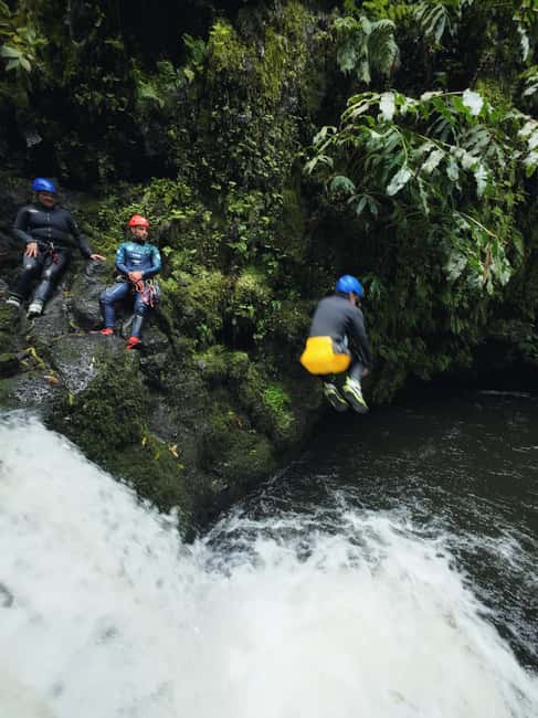 São Miguel: Level 1 Canyoning in Ribeira dos Caldeirões - Why the guides matter: how Rodrigo, Viktor, Vito, and Diogo keep it under control