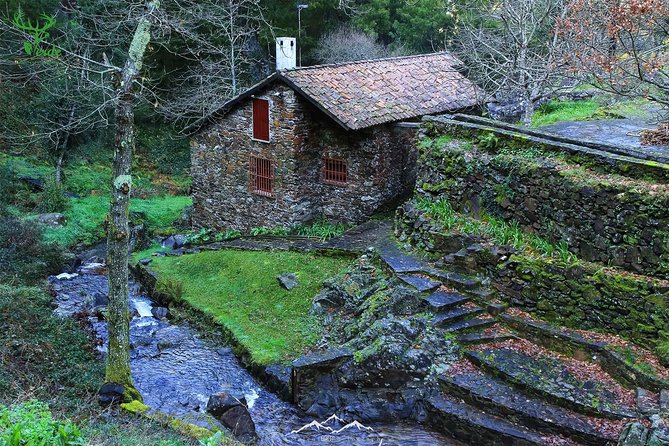 Schist Villages at Lousa Mountain - Casal Novo: you might miss it if you are not paying attention