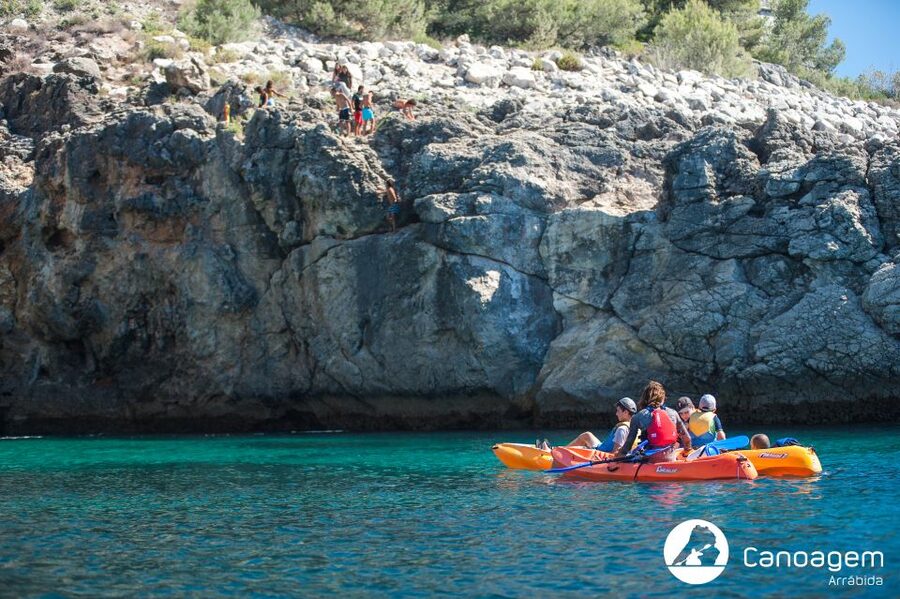 Sesimbra: Arrábida Natural Park Guided Kayaking Tour - The cliffs and caves: the star attractions