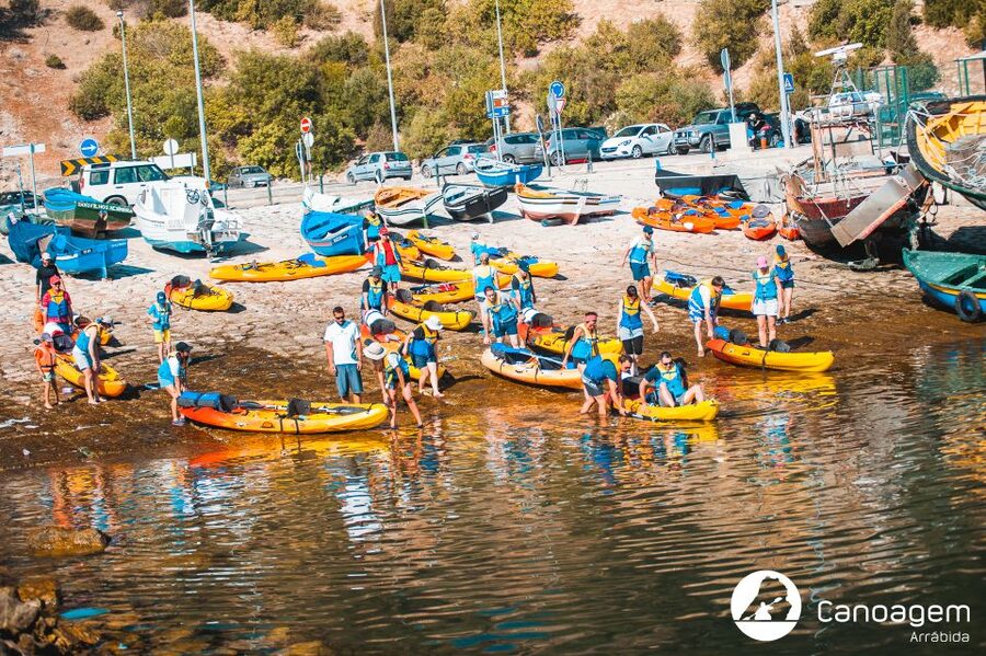Sesimbra: Arrábida Natural Park Guided Kayaking Tour - Lisbon transfer option: how to plan your half day
