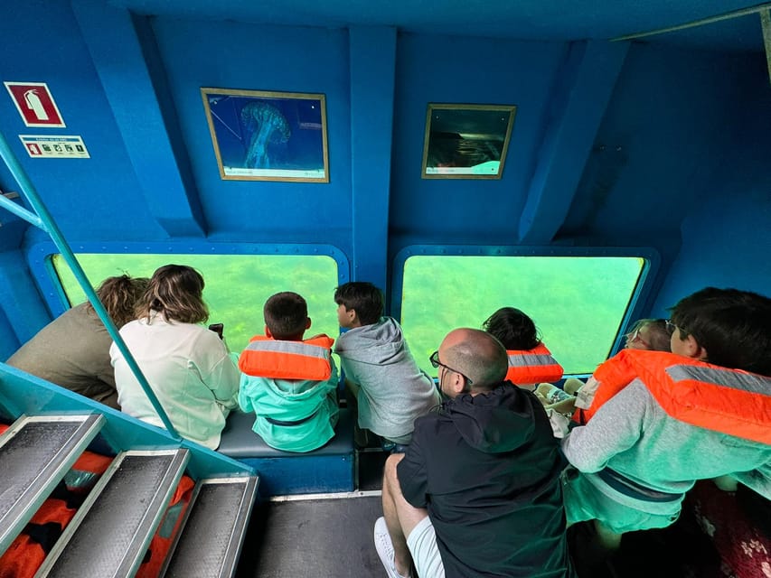 Sesimbra: Family Friendly Boat Sea Tour w/ Submarine Vision - Boca do Tamboril Cave and Friar’s Rock: Learn the Coast’s Fishing Stories