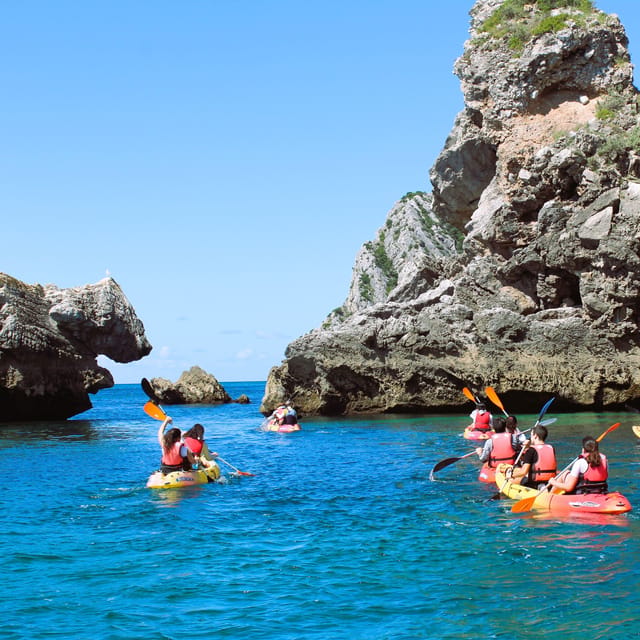 Sesimbra: Ribeiro Cavalo Beach, Caves, & Arrábida Kayak Tour - Morning fog vs afternoon wind, how conditions change your effort