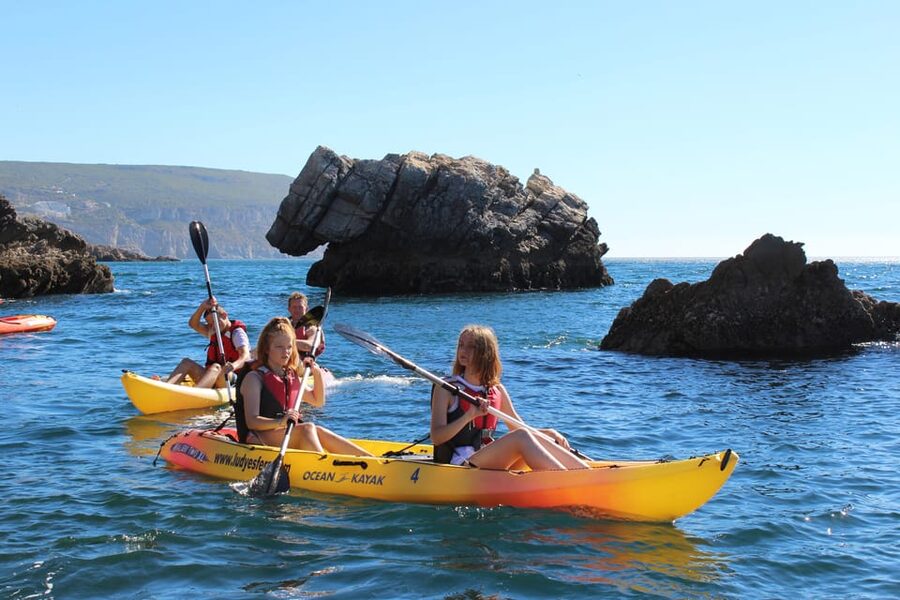 Sesimbra: Ribeiro Cavalo Beach, Caves, & Arrábida Kayak Tour - Sea-only caves, tunnels, and secret coves you can’t reach from land