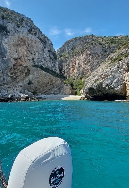 Sesimbra: Secret Bays and Beaches Boat Tour with Snorkeling - Meeting at Blue Coast Tours: What You Should Do First