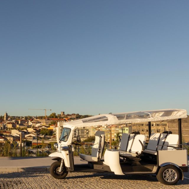 Sightseeing Tours by Electric Tuk-Tuk in Guimarães - Penha Mountain, Penha Sanctuary, and the Pio Viewpoint
