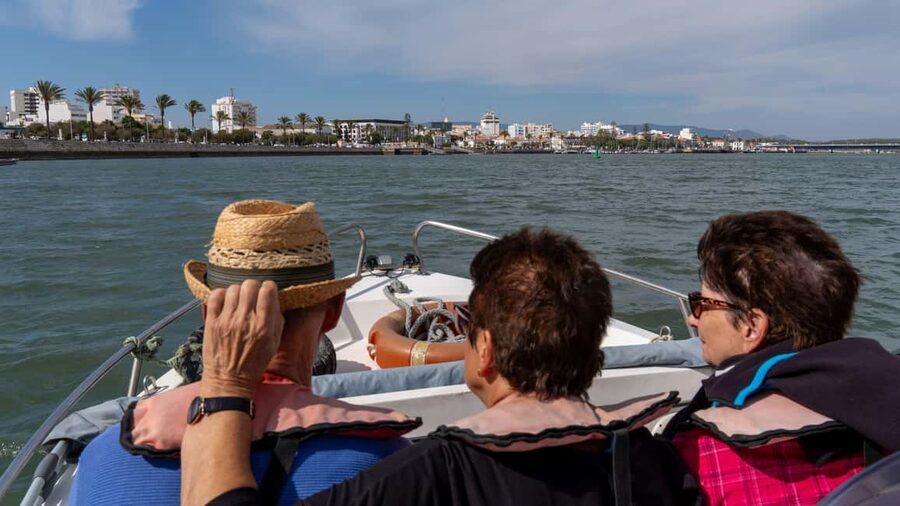 Silves History - Nature Boat Tour - free drink and Port wine - Stepping ashore in Silves: castle views and medieval streets