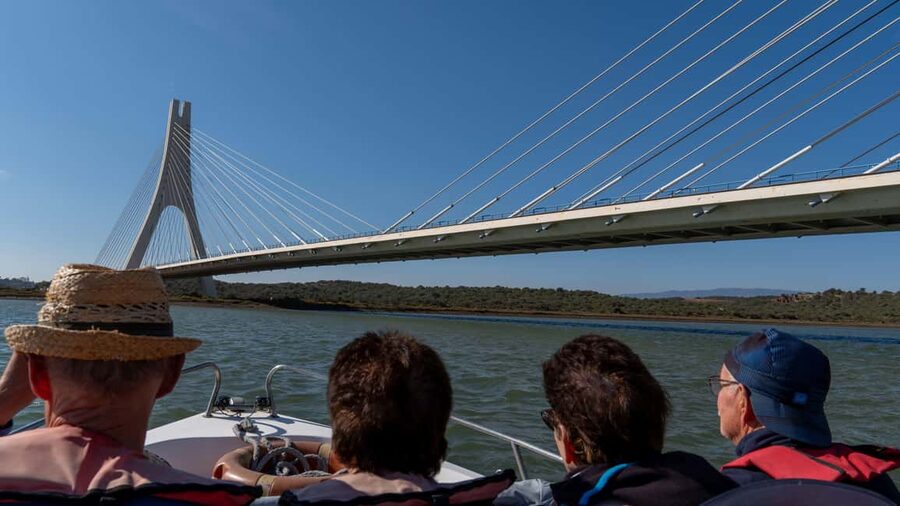Silves History - Nature Boat Tour - free drink and Port wine - Where the boat route makes sense for nature and history