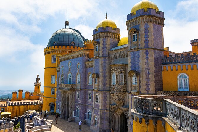 Sintra-Cascais-Pena Palace 8-People Small Group Tour from Lisbon - How the Whole Day Fits Together Without Feeling Rushed