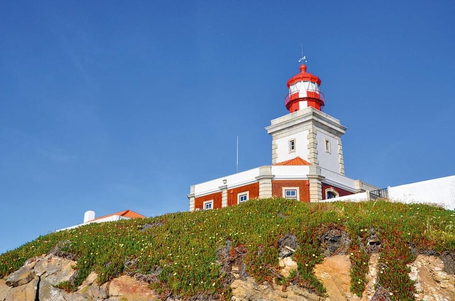 Sintra: Full-Day Deluxe Tour with Pena Palace ticket - Pena Palace: Skip-the-Line Fairytale Castle Time (1.5 Hours)