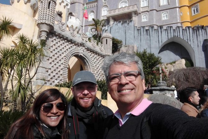 Sintra Half-Day Private Tour - A Journey through Wonderland - Old Sintra center: a stroll, pastries, and breathing space