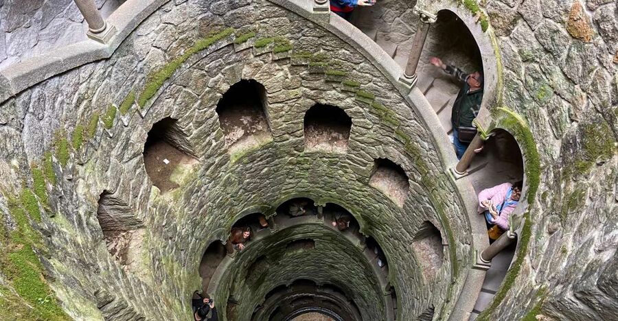 Sintra/Lisbon: Sintra & Quinta da Regaleira Tour with Ticket - Starting in Sintra Old Town and Learning the Town on Foot