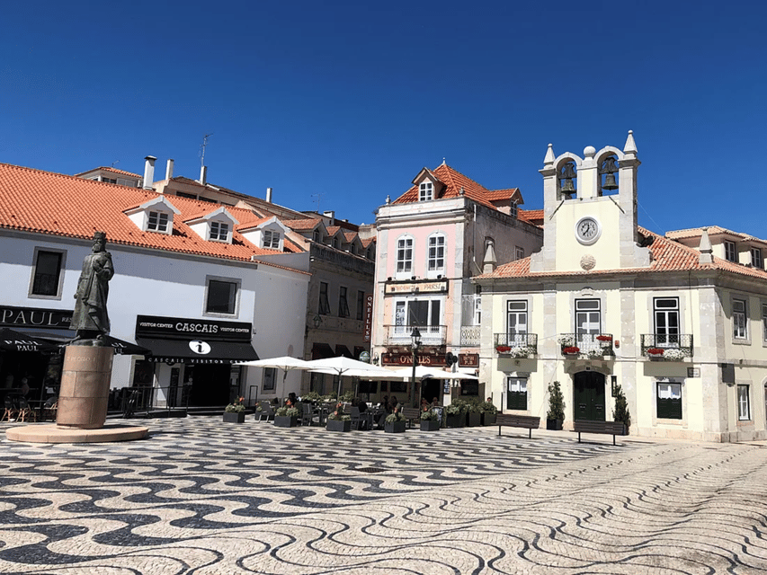 Sintra Magic & Coastal Wonders: Private Day Trip from Lisbon - Quinta da Regaleira: Tunnels, Symbolism, and the Initiation Well
