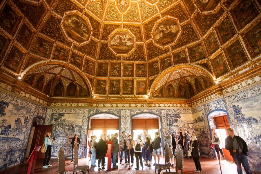Sintra: National Palace and Gardens Skip-the-Line Ticket - Audio guide on your phone: multi-language and best for self-paced wandering