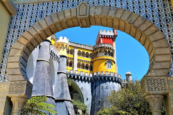 Sintra, Pena Palace, Cabo da Roca and Cascais from Lisbon - Sintra Historic Center: Free Time for Cafés and Photo Stops