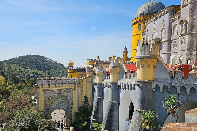 Sintra, Pena Palace, Quinta da Regaleira & Cascais Group Tour - Pena Palace: Color, Crowds, and How You Use Your Time