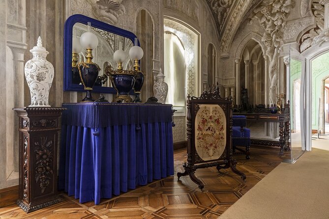 Sintra, Pena, Regaleira , and Cascais Guided Day Tour from Lisbon - Quinta da Regaleira: Guided Details That Make the Symbols Click
