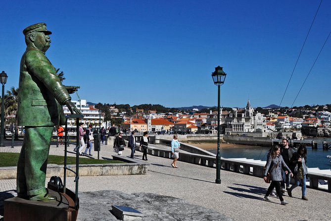 Sintra, Pena, Regaleira, Cabo da Roca & Cascais from Lisbon - Cascais: Short Time to Enjoy the Coast Without a Long Sit-Down