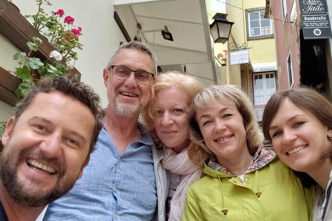 Sintra to Cascais: 2 Palaces, 4 Sites, Small Group 10 Hour Tour - Meeting at Hard Rock Cafe, then moving fast before crowds form