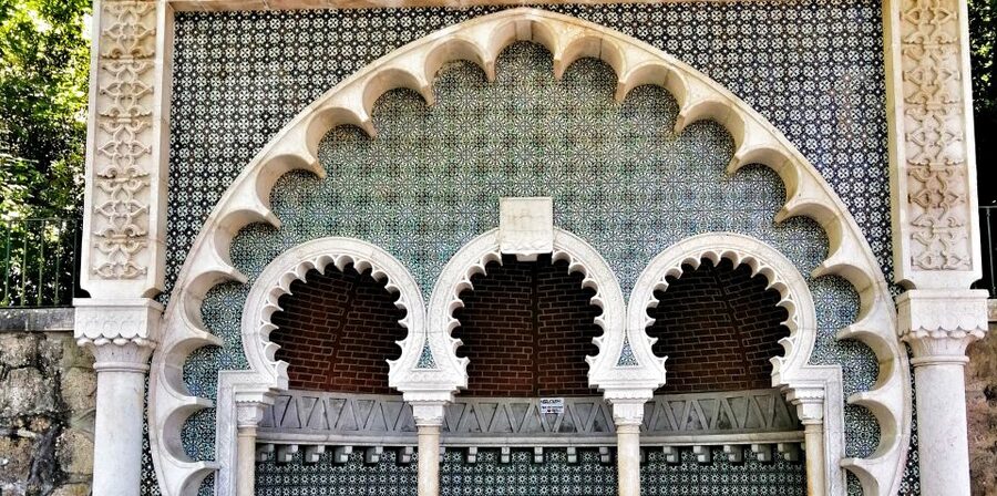 Sintra: Truly Private Tour to Pena Palace & Regaleira - Quinta da Regaleira: the Initiation Well and why you need comfy shoes