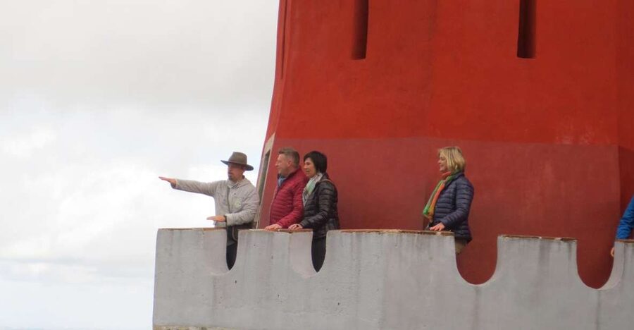Sintra: Walking Tour with Palace, Castle, and Old Town Visit - The uphill start: scenery stops plus Portuguese culture context