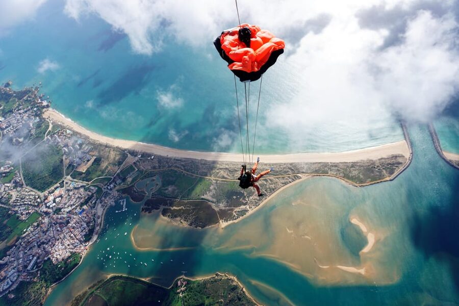 Skydive Algarve: Tandem Skydiving 10.000ft (up to 15.000ft) - Choosing 10,000 ft or going all the way to 15,000 ft