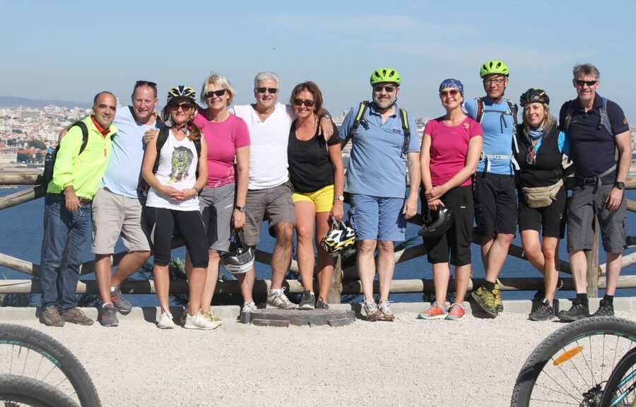 South Lisbon: 3-Hour Christ the King Electric Bike Tour - Boca do Vento lift or uphill pedaling to Christ the King