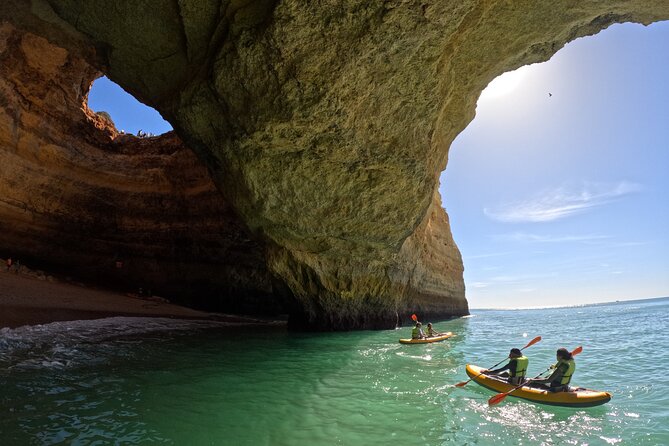 Sunrise Small Group Kayak Experience in BENAGIL Cave & 4K Photos - Praia da Marinha, Under the Arches, and More Cave Stops