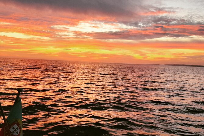 Sunset on a Luxury Sailing Yacht from Vilamoura (Max 12 Guests) - Getting the Best Sunset: Timing, Light, and Calm Photo Windows