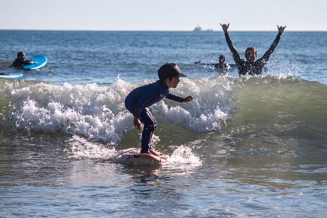 Surf Experience in Cascais - Weather, timing, and packing for a lesson that gets you wet